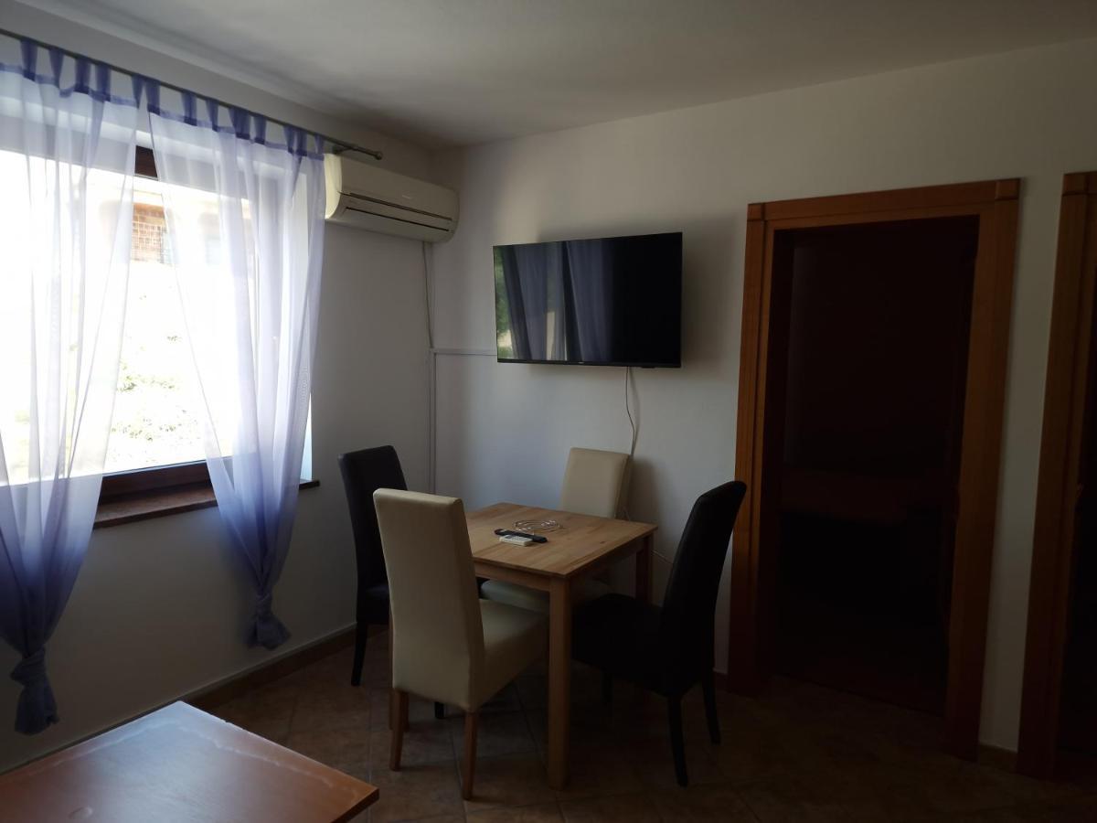 Apartments Lacic 3 Crikvenica Exterior photo